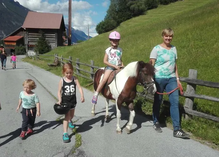 Alojamento de Turismo Rural Pferdehof Bachegg Tobadill