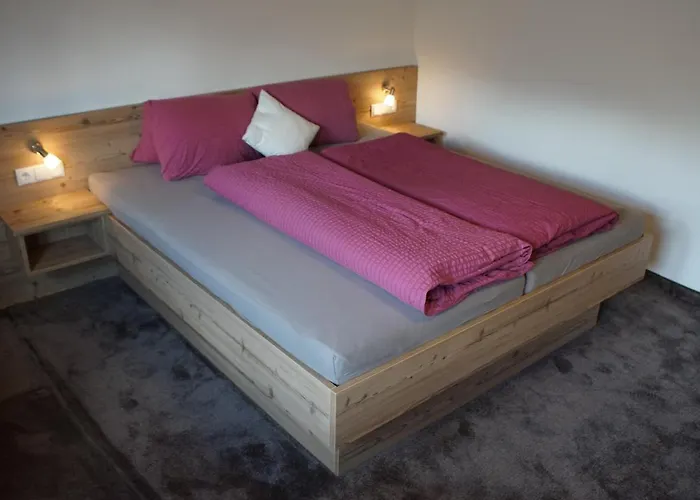 Pferdehof Bachegg Lantgård